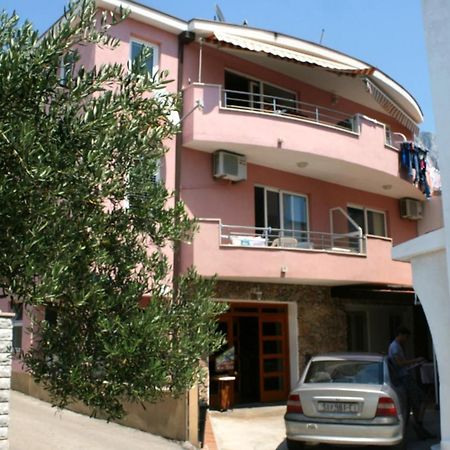 Apartments By The Sea Promajna, Makarska - 2673 Εξωτερικό φωτογραφία