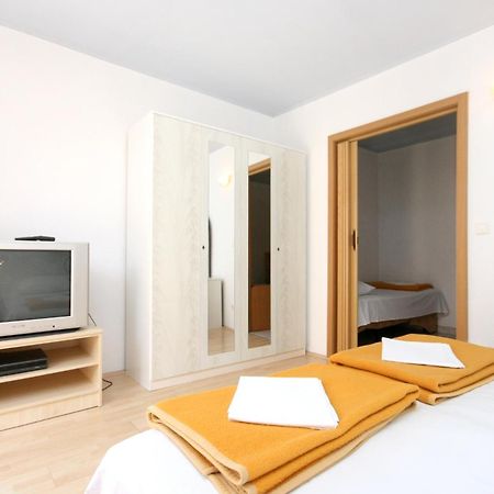 Apartments By The Sea Promajna, Makarska - 2673 Δωμάτιο φωτογραφία