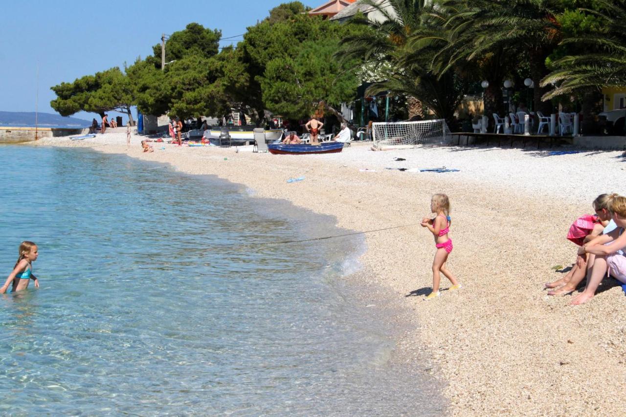 Apartments By The Sea Promajna, Makarska - 2673 Εξωτερικό φωτογραφία
