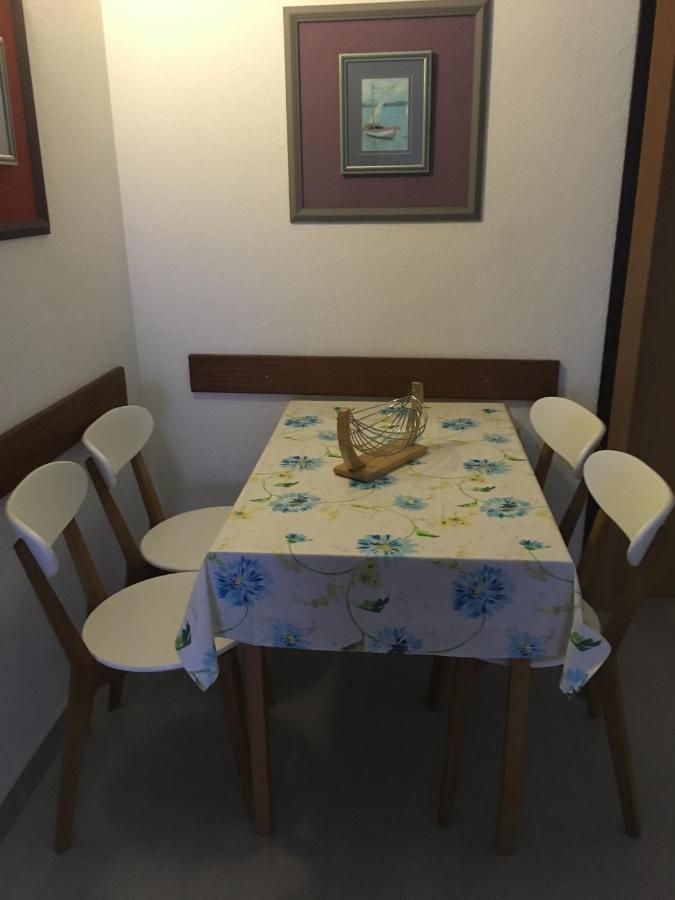 Apartments By The Sea Promajna, Makarska - 2673 Εξωτερικό φωτογραφία