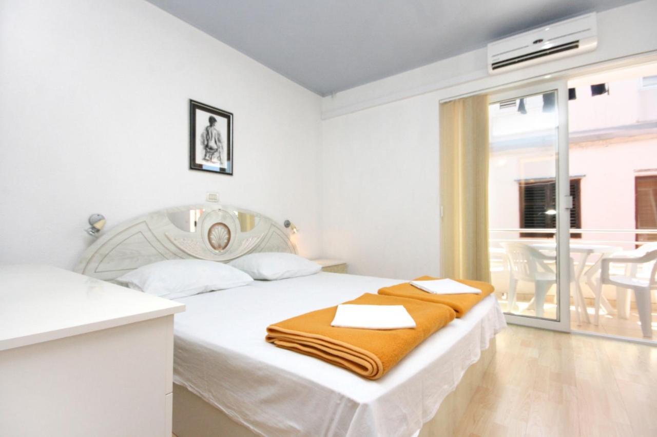 Apartments By The Sea Promajna, Makarska - 2673 Εξωτερικό φωτογραφία